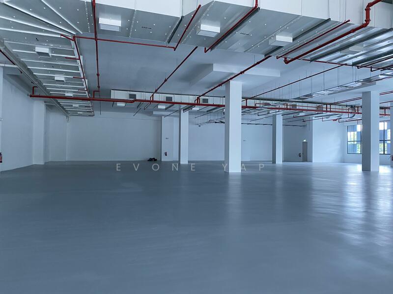 Freehold B1 Light Industrial Warehourse Building at Tagore Industrial Avenue, 452 Tagore