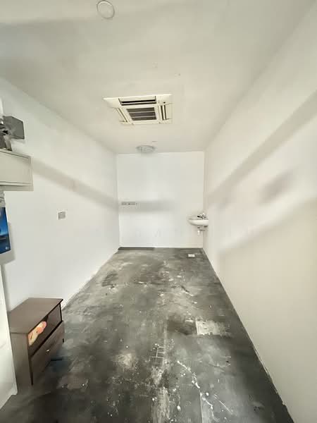 Le Regal, 340 Geylang Road, 107 sqft, Mall Shop For Rent, by Brandan Lim, 23826281 - CommercialGuru.com.sg