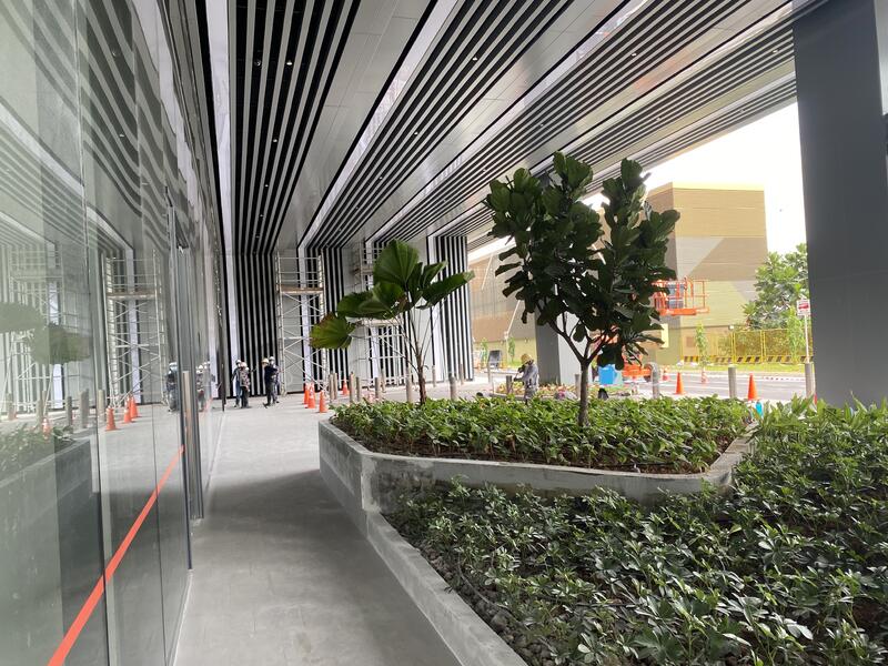 Next to mrt @ 5m high office industrial, , 4,500 sqft, Light Industrial (B1) For Rent, by Leow Kok Wee, 23828040 - CommercialGuru.com.sg