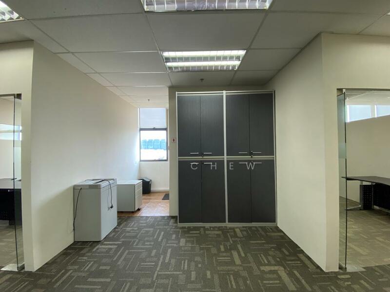 Tradehub 21, 18 Boon Lay Way, 3659 sqft, Light Industrial (B1) For Sale