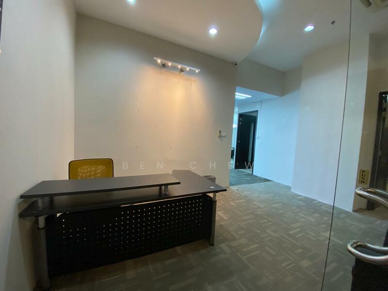 Tradehub 21, 18 Boon Lay Way, 3659 sqft, Light Industrial (B1) For Sale