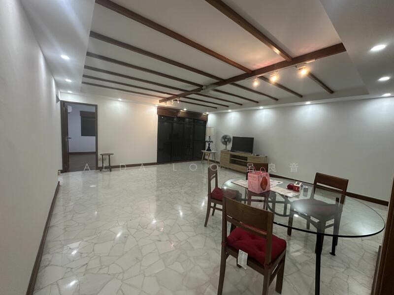 For Rent - 204B Compassvale Drive