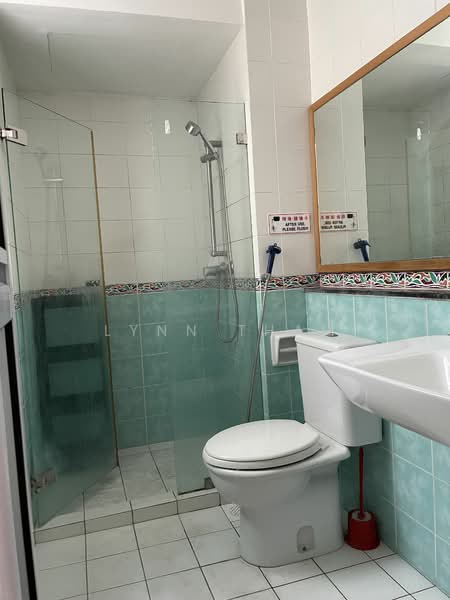The Floravale, 218 Westwood Avenue, Room Rental, 200 sqft, Executive Condominium For Rent, by Lynn Tham, 23829383 - Common Bathroom - PropertyGuru.com.sg
