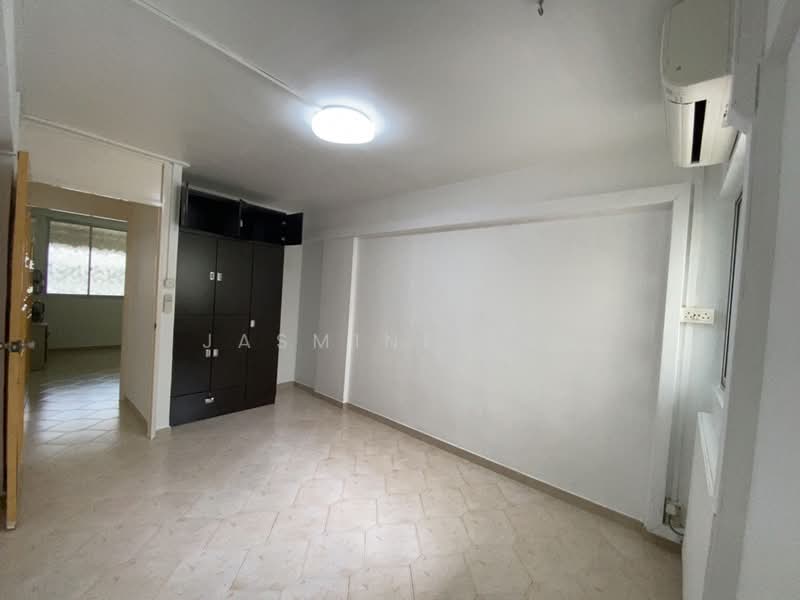 144 Bedok Reservoir Road, 144 Bedok Reservoir Road, 2 Bedrooms, 688 sqft, HDB Flat For Rent, by Jasmine Yap, 23829589 - PropertyGuru.com.sg
