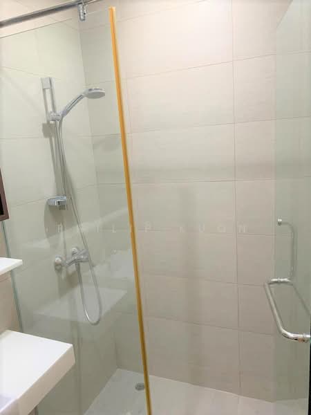 Charlton Villas, 27F Charlton Lane, Room Rental, 180 sqft, Terraced House For Rent, by Philip Kuon, 23832950 - PropertyGuru.com.sg
