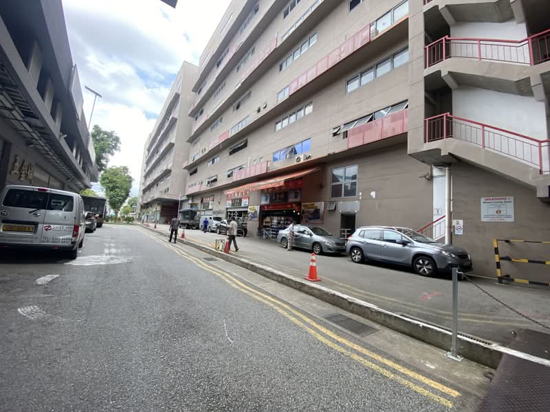 Pioneer Centre, 1 Soon Lee Street, 1,894 sqft, Factory / Workshop (B2) For Sale, by Lisa Ong 王镁侥, 23837817 - CommercialGuru.com.sg