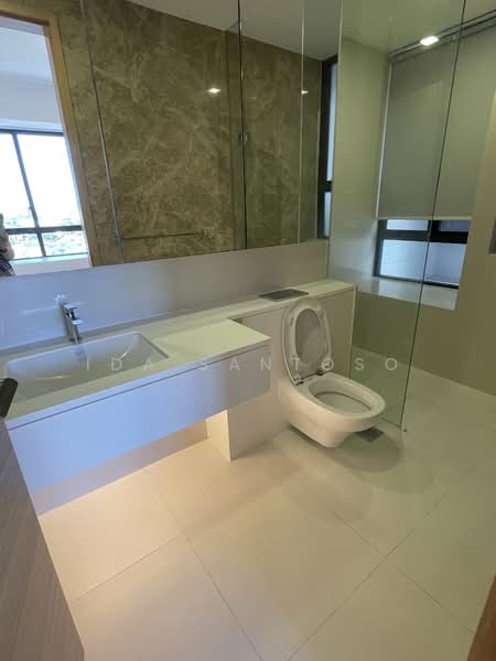 d'Leedon (Former Farrer Court), 9 Leedon Heights, 2 Bedrooms, 1,066 sqft, Condominium For Rent, by Ida Santoso, 23840533 - PropertyGuru.com.sg