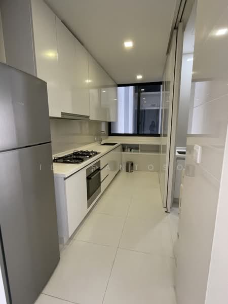 d'Leedon (Former Farrer Court), 9 Leedon Heights, 2 Bedrooms, 1,066 sqft, Condominium For Rent, by Ida Santoso, 23840533 - PropertyGuru.com.sg
