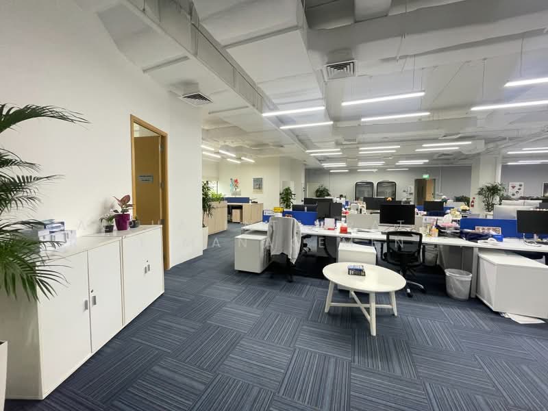 8 COMMONWEALTH LANE @ Commonwealth MRT | Good Corporate Image, 8 Commonwealth Lane, 16,718 sqft, Light Industrial (B1) For Rent, by Owner Listing (Alpha Integrated REIT), 23841464 - CommercialGuru.com.sg