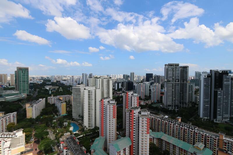Sky @ Eleven, 11 Thomson Lane, 3 Bedrooms, 1,851 sqft, Condominium For Rent, by Aldrick Loh, 23841795 - View from Dining room - PropertyGuru.com.sg