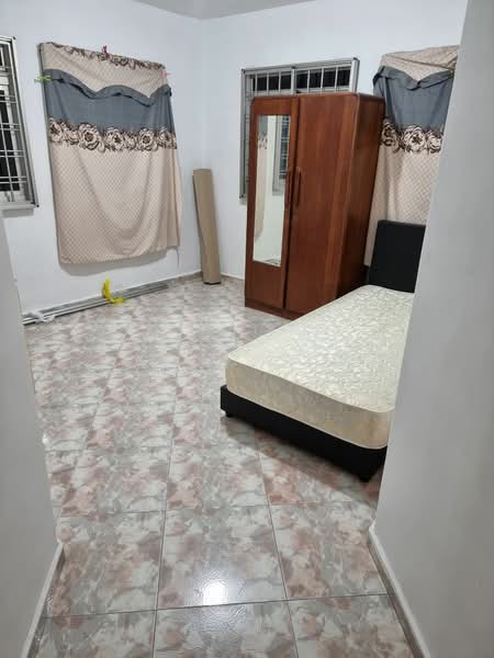 710 Jurong West Street 71, 710 Jurong West Street 71, Room Rental, 1,076 sqft, HDB Flat For Rent, by Faith Quek, 23841904 - PropertyGuru.com.sg