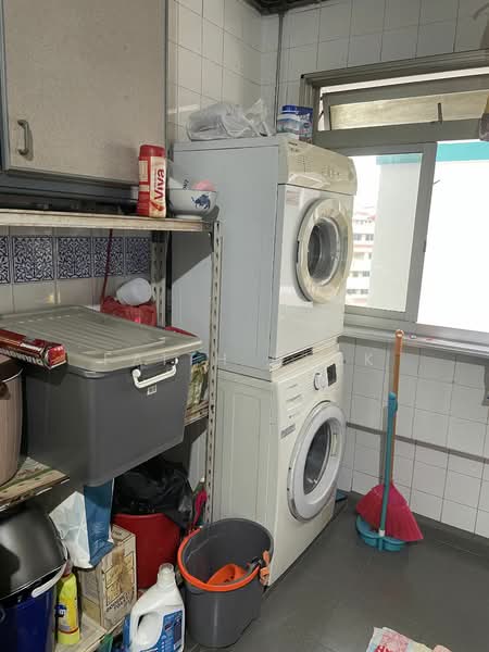 710 Jurong West Street 71, 710 Jurong West Street 71, Room Rental, 1,076 sqft, HDB Flat For Rent, by Faith Quek, 23841904 - PropertyGuru.com.sg