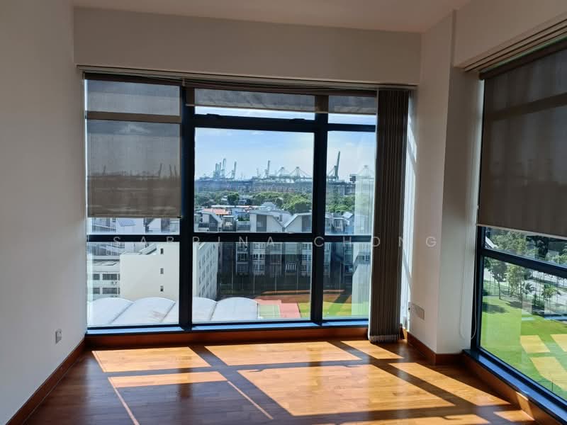Blue Horizon, 21 West Coast Crescent, 3 Bedrooms, 1,163 sqft, Condominium For Rent, by Sabrina Chong, 23842603 - Master bedroom - PropertyGuru.com.sg
