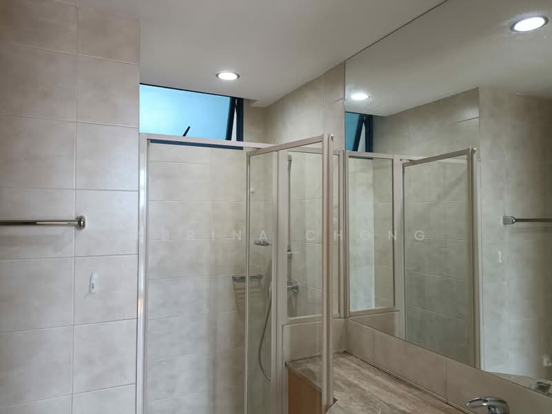 Blue Horizon, 21 West Coast Crescent, 3 Bedrooms, 1,163 sqft, Condominium For Rent, by Sabrina Chong, 23842603 - Common bathroom - PropertyGuru.com.sg