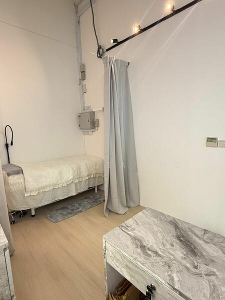 Oxley Tower, 138 Robinson Road, 150 sqft, Food & Beverage For Rent, by Theresa Ang, 23842982 - CommercialGuru.com.sg