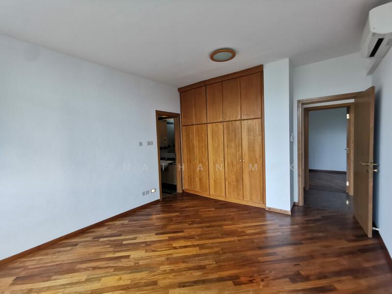Harvest Mansions, 550 Havelock Road, 2 Bedrooms, 958 sqft, Apartment For Rent, by Jonathan Mak, 23849244 - Master Room - PropertyGuru.com.sg