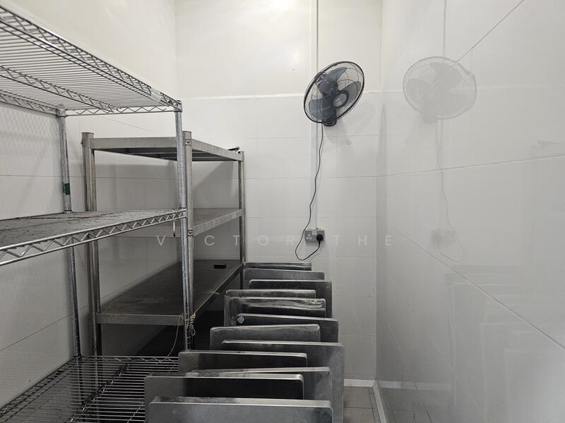 Hersing Kitchen @ Tampines, 21 Tampines Street 92, 10,523 sqft, Factory / Workshop (B2) For Rent, by Victor The, 23849376 - CommercialGuru.com.sg