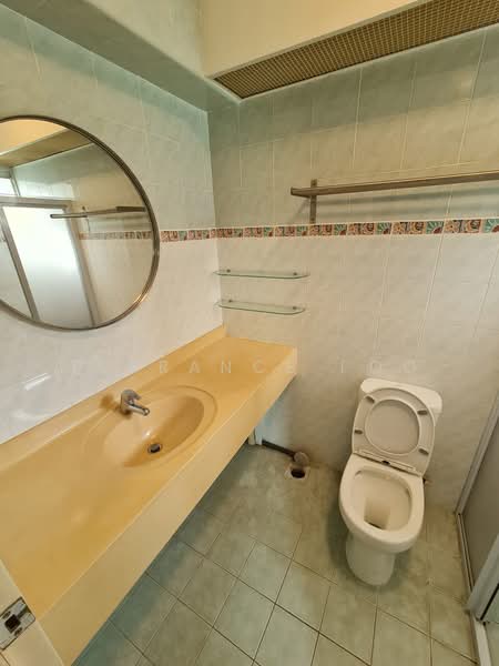 392 Bukit Batok West Avenue 5, 392 Bukit Batok West Avenue 5, 4 Bedrooms, 1,270 sqft, HDB Flat For Rent, by Terrance Foo, 23849965 - PropertyGuru.com.sg