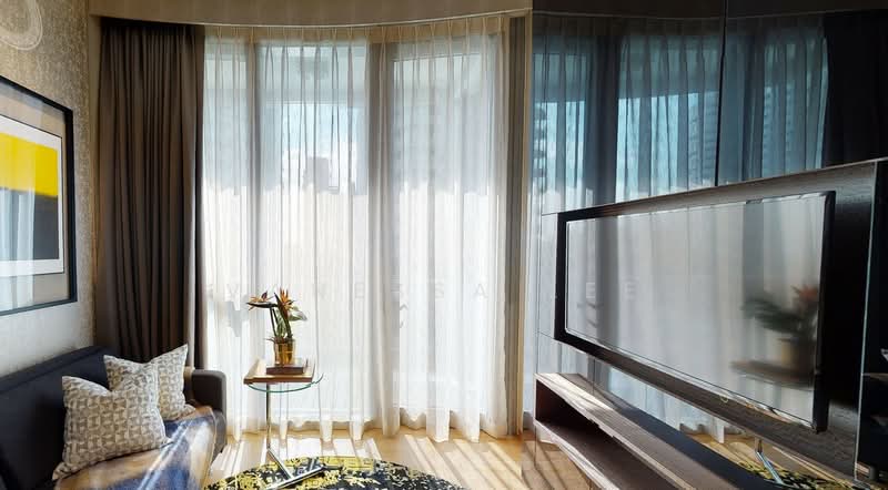 Cliveden at Grange, 100 Grange Road, 3 Bedrooms, 2,153 sqft, Condominium For Sale, by Vanessa Lee, 23850170 - PropertyGuru.com.sg