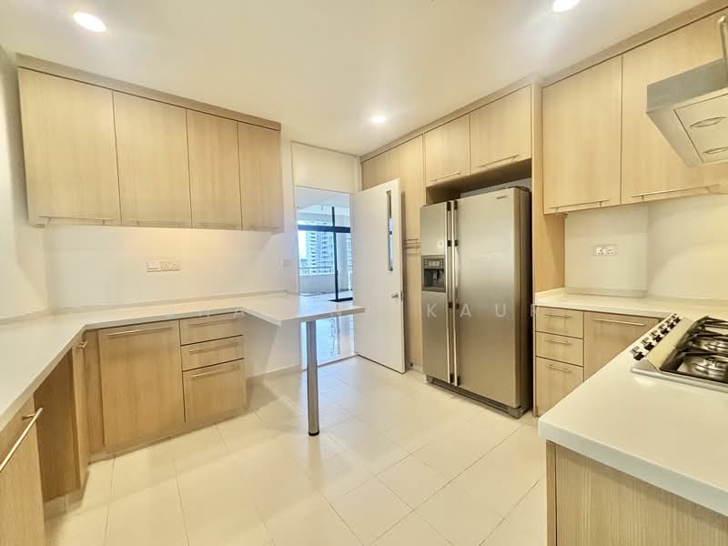 The Colonnade, 82 Grange Road, 4 Bedrooms, 3,617 sqft, Condominium For Rent, by Bhavina Kaur, 23851593 - PropertyGuru.com.sg