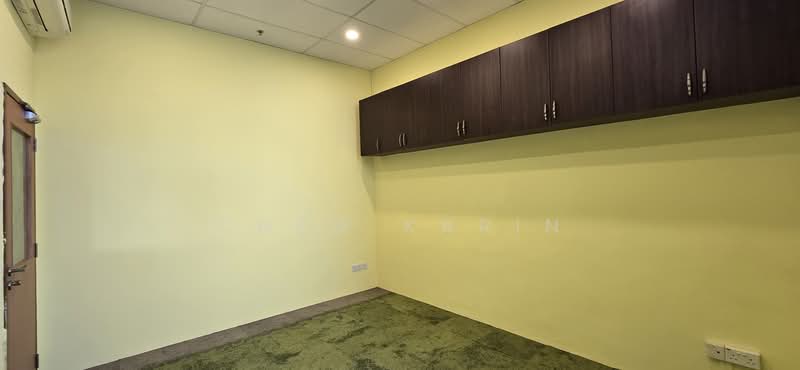 Tradehub 21, 8 Boon Lay Way, 1,660 sqft, Light Industrial (B1) For Rent, by Chew Karin, 23852969 - CommercialGuru.com.sg