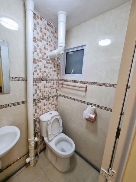 343 Ang Mo Kio Avenue 3, 343 Ang Mo Kio Avenue 3, Room Rental, 130 sqft, HDB Flat For Rent, by Brian Chua, 23852990 - PropertyGuru.com.sg