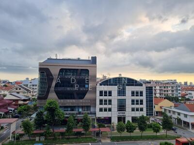 For Sale - Parc Esta