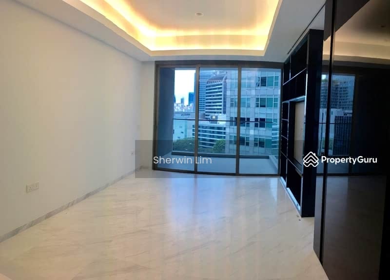 For Sale - Cairnhill Nine