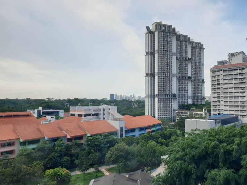 Queens Peak, 1 Dundee Road, 1 Bedroom, 431 sqft, Condominium For Sale, by Garry Wong, 23854297 - Quiet view! - PropertyGuru.com.sg