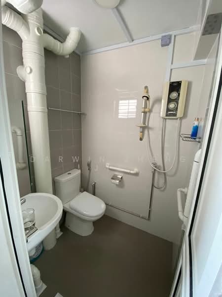 120 Mcnair Road, 120 Mcnair Road, 3 Bedrooms, 904 sqft, HDB Flat For Rent, by Darwin Zheng Jie, 23855294 - PropertyGuru.com.sg