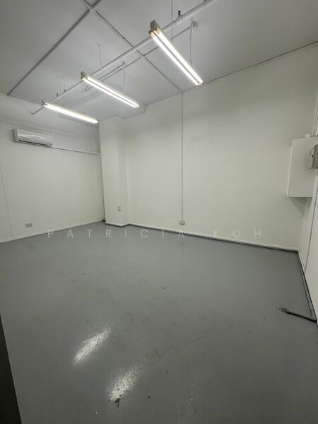 Bizlink Centre, 59 Ubi Avenue 1, 1,109 sqft, Light Industrial (B1) For Sale, by Patricia Koh, 23857967 - CommercialGuru.com.sg