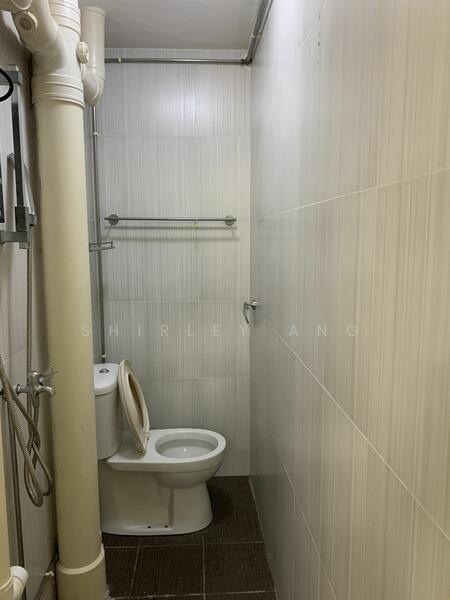 For Rent - 82 Commonwealth Close