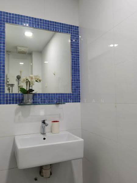 Jalan Besar STUDIO ROOM, Jalan Besar, Farrer Park / Serangoon Rd, Room Rental, 150 sqft, Shophouse For Rent, by Melvin Tan, 23858716 - Bathroom - PropertyGuru.com.sg