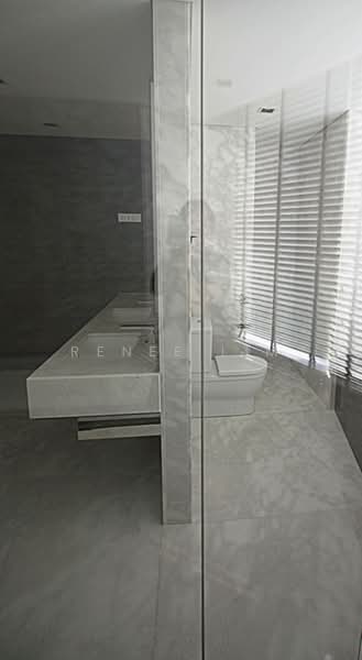 St. Regis Residences Singapore, 33 Tanglin Road, 4 Bedrooms, 3,757 sqft, Apartment For Rent, by Renee Lim, 23859910 - Msater En-Suite - PropertyGuru.com.sg