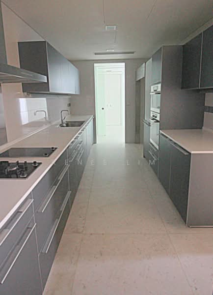 St. Regis Residences Singapore, 33 Tanglin Road, 4 Bedrooms, 3,757 sqft, Apartment For Rent, by Renee Lim, 23859910 - German Kitchen - PropertyGuru.com.sg