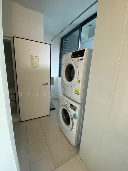 Rivergate, 99 Robertson Quay, 3 Bedrooms, 1,496 sqft, Apartment For Rent, by Margaret Lim, 23860244 - PropertyGuru.com.sg