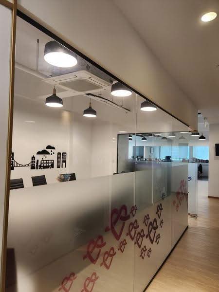 Thye Hong Centre, 2 Leng Kee Rd, Alexandra / Commonwealth, 1,284 sqft, Light Industrial (B1) For Rent, by Elaine Lim, 23862146 - CommercialGuru.com.sg