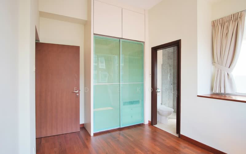 Sheares Ville, 9 Holt Road, Tanglin / Holland / Bukit Timah, 3 Bedrooms, 1,399 sqft, Condominium For Rent, by Eddie Koh, 23862194 - PropertyGuru.com.sg