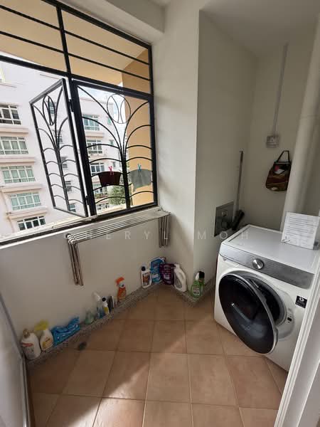 Sims Residences, 8 Lorong 39 Geylang, Room Rental, 120 sqft, Apartment For Rent, by Cheryl Moh 莫楚淇, 23862233 - PropertyGuru.com.sg