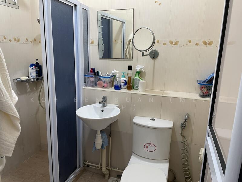 For Rent - 561 Pasir Ris Street 51