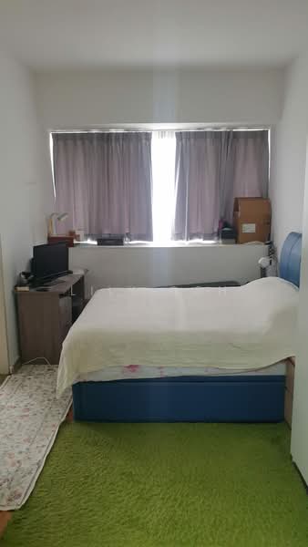 For Rent - The Trumps