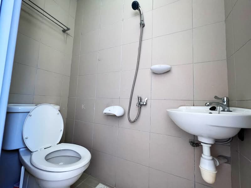 Laguna 88, 46 Eastwood Road, 2 Bedrooms, 610 sqft, Condominium For Rent, by S. K. Yeo 杨顺锦, 23867420 - PropertyGuru.com.sg