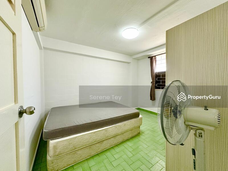 For Rent - 16 Eunos Crescent