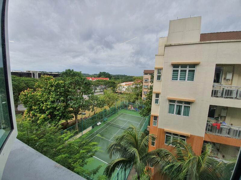 For Rent - Roots @ Transit