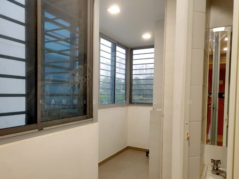 Bleu @ East Coast, 560 Upper East Coast Road, 3 Bedrooms, 1,216 sqft, Condominium For Rent, by Karrien N. Chan, 23869345 - PropertyGuru.com.sg