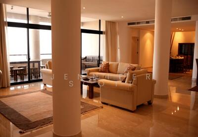 For Rent - The Colonnade