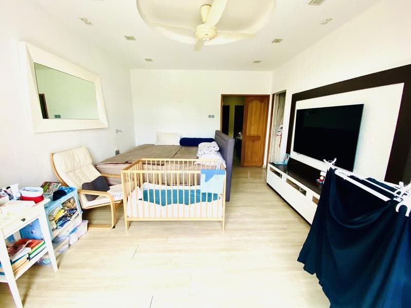 Mount Faber Lodge, 27 Mount Faber Road, Harbourfront / Telok Blangah, 4 Bedrooms, 2,594 sqft, Condominium For Rent, by Valerie Lim, 23871349 - Master bedroom - PropertyGuru.com.sg