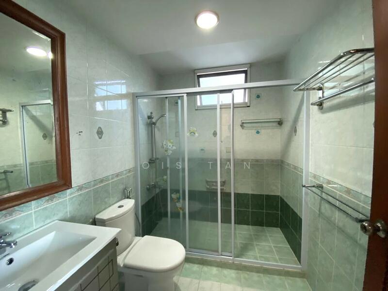 Simei Green Condominium, 7 Simei Street 4, 3 Bedrooms, 1,249 sqft, Condominium For Rent, by Lois Tan, 23872000 - PropertyGuru.com.sg