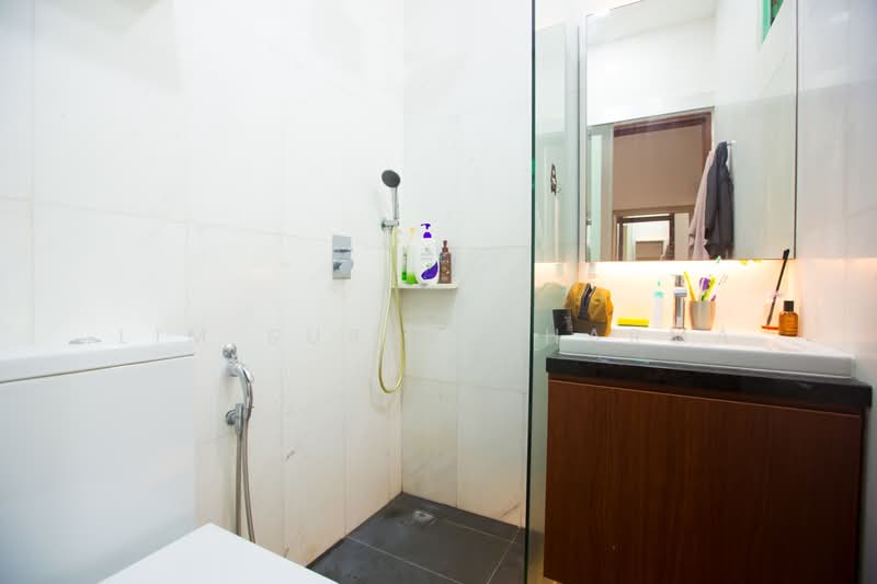 Hazel Park Condo, 29 Hazel Park Terrace, 2 Bedrooms, 1,206 sqft, Condominium For Rent, by Lim Surya Dharma, 23872182 - PropertyGuru.com.sg