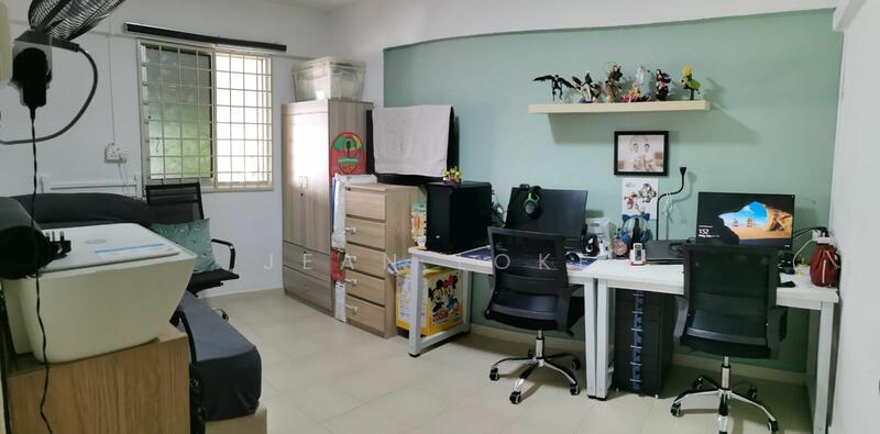 For Sale - 201 Yishun Street 21